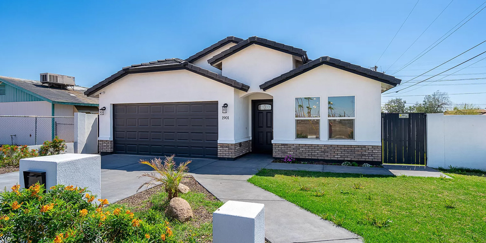 commercial properties on rent, rent a house, house for sale, water supply, electricity, near by market, garden area